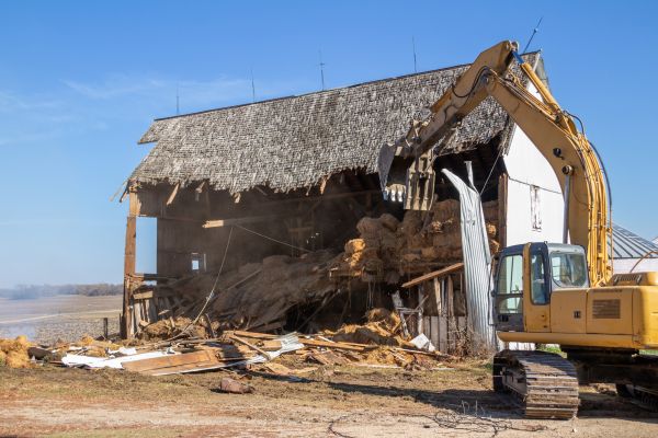 Barn Demolition in Broken Arrow