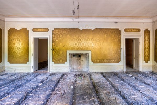 Fireplace Demolition in Broken Arrow
