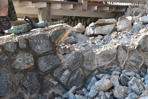 Retaining Wall Demolition in Broken Arrow